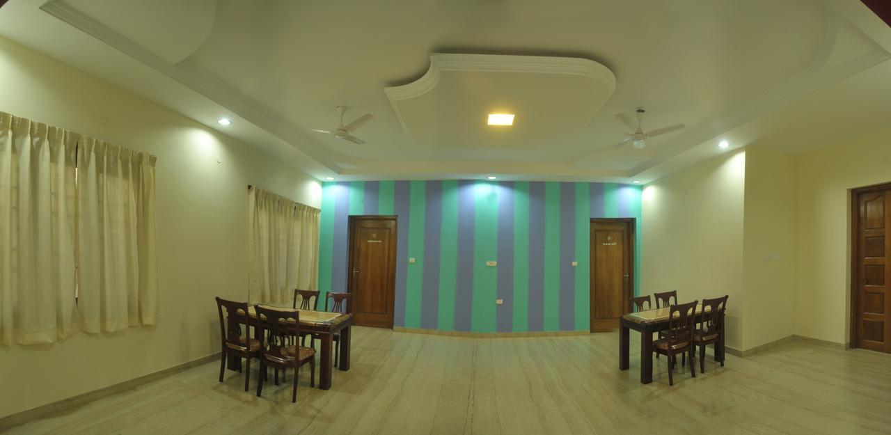 Oyo 7355 Covinille Bed & Breakfast Madurai Bagian luar foto