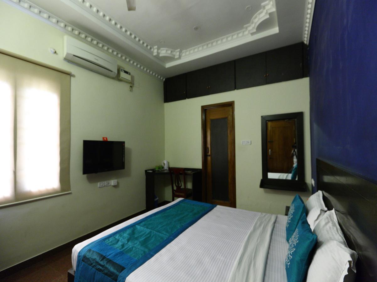 Oyo 7355 Covinille Bed & Breakfast Madurai Bagian luar foto